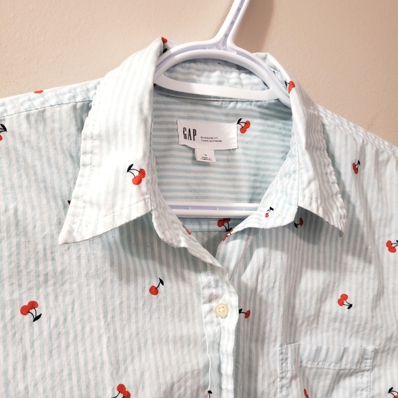 Gap - 🍒 Cherry Print and Striped Boyfriend Shirt - Size M - Picture 4 of 8